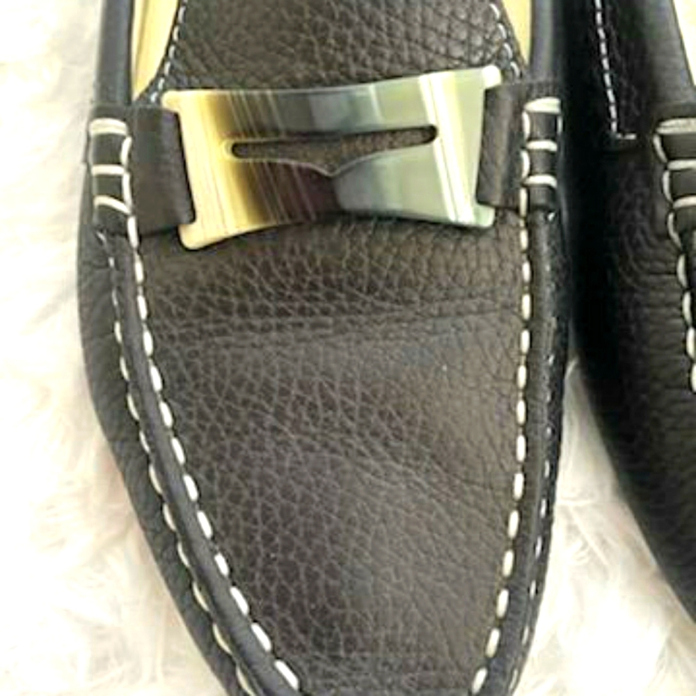 ❤️❤️❤️PRICE DROP❤️❤️❤️Tod's Black Driving Loafer